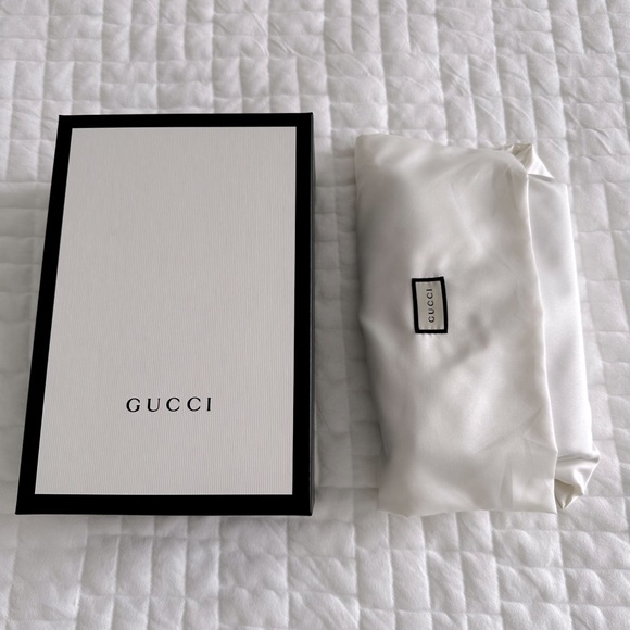 Gucci GG Marmont mini bag - Picture 7 of 8